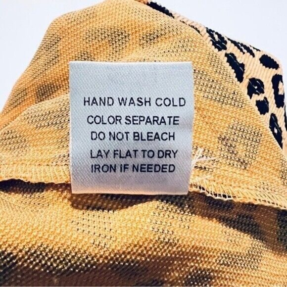 Le Lis Leopard Print Corduroy Mini Skirt Size Small Tan Statement Classic NEW - Picture 7 of 15